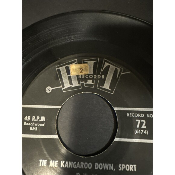 Hit Records 45 Music City Five “Memphis” Sylvester McCord “Tie Me Kangaroo Down” - Picture 2 of 3